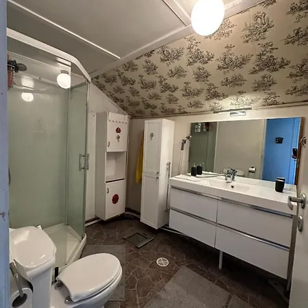 Oslo House, Nedre Kjellerstuvei, First Floor, Twin Room Lillestrom Exterior photo