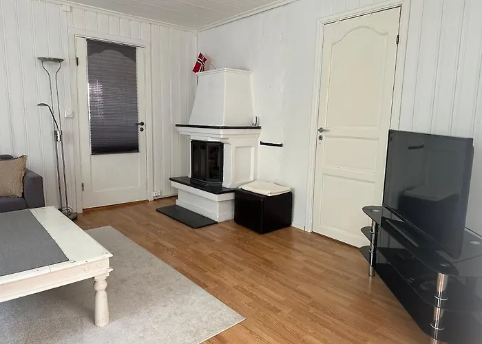 Oslo House, Nedre Kjellerstuvei, First Floor, Twin Room